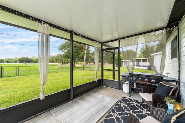 2810 Gary Ln, Lakeland, FL 33812 - sunroom / solarium featuring healthy amount of natural light