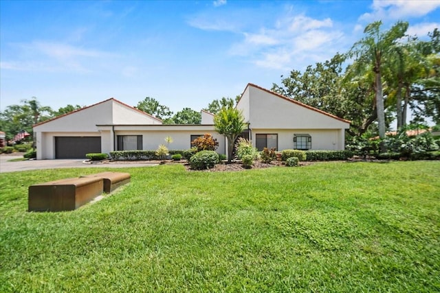 107 Seville Ct N, Plant City, FL 33566 - view of front of house featuring an attached garage, a front lawn, stucco siding, and concrete driveway