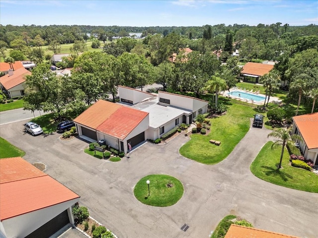 107 Seville Ct N, Plant City, FL 33566 - aerial view of a pool