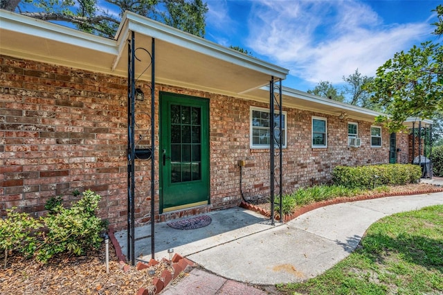 3427 S Polk Ave, Lakeland, FL 33803 - entrance to property with brick siding