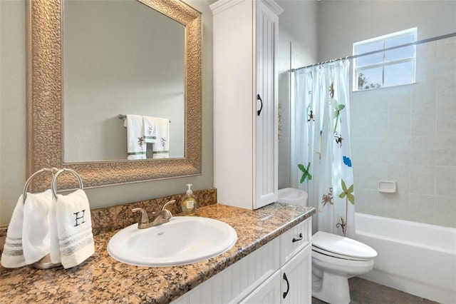 2731 Coventry Ave, Lakeland, FL 33803 - bathroom featuring vanity, toilet, and shower / bath combination with curtain