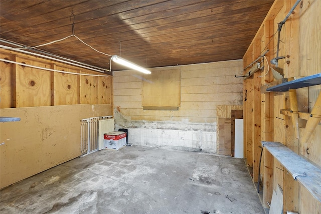 2920 Audie Combee Rd, Lakeland, FL 33801 - garage featuring wooden ceiling