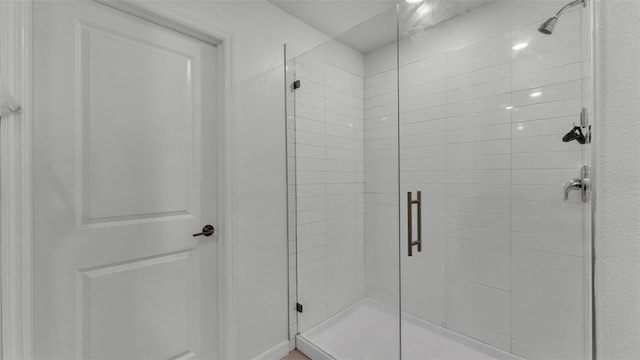 2546 Red Egret Dr, Bartow, FL 33830 - full bath with a stall shower