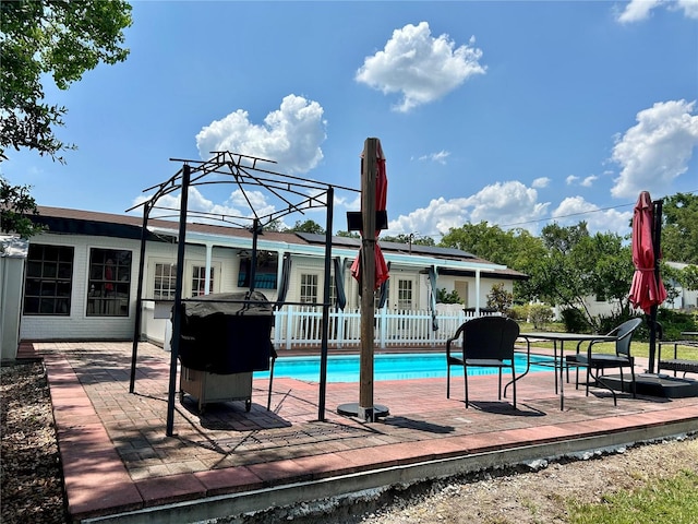 103 Inglis Way, Wauchula, FL 33873 - outdoor pool featuring a patio area