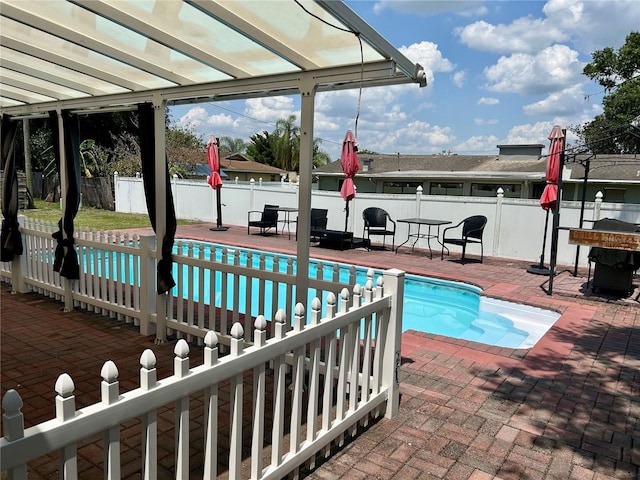 103 Inglis Way, Wauchula, FL 33873 - view of swimming pool with a fenced backyard and a patio area