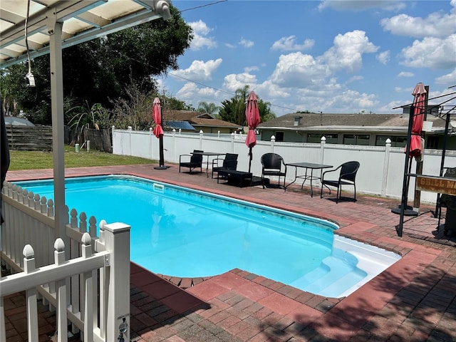 103 Inglis Way, Wauchula, FL 33873 - view of pool with a patio area and a fenced backyard