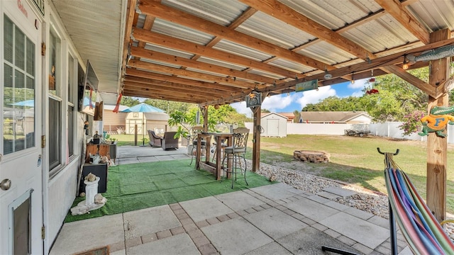 1423 Ridgegreen Loop N, Lakeland, FL 33809 - view of patio featuring an outdoor fire pit