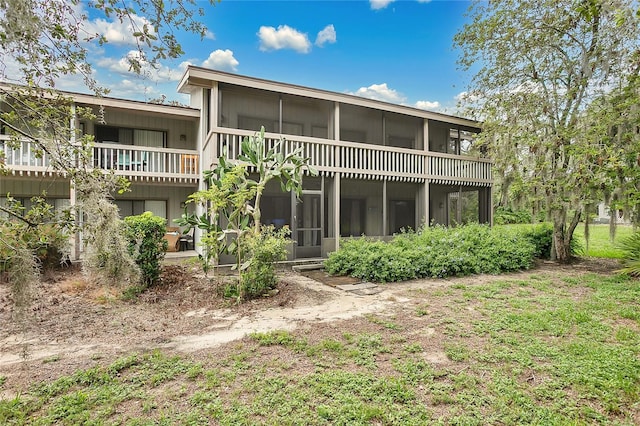 321 Birch Way Unit 321, Haines City, FL 33844 - back of property with a sunroom