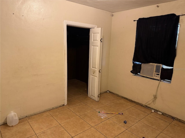3651 Rifle Range Rd, Winter Haven, FL 33880 - empty room featuring light tile patterned floors and cooling unit
