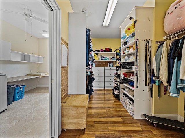 184 Melissa Trl, Auburndale, FL 33823 - walk in closet featuring wood finished floors