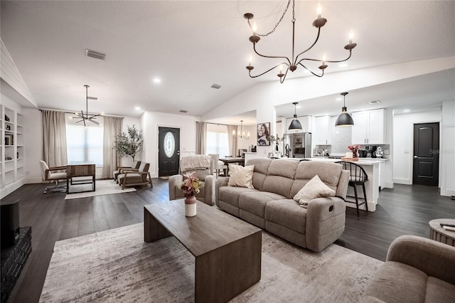 7608 Franklin Rd, Plant City, FL 33565 - living area featuring a chandelier, dark wood finished floors, vaulted ceiling, baseboards, and recessed lighting