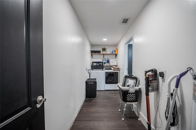 7608 Franklin Rd, Plant City, FL 33565 - hallway featuring independent washer and dryer, baseboards, dark wood-type flooring, and recessed lighting