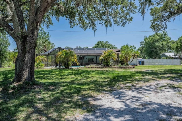 7608 Franklin Rd, Plant City, FL 33565 - view of front of home with a lanai