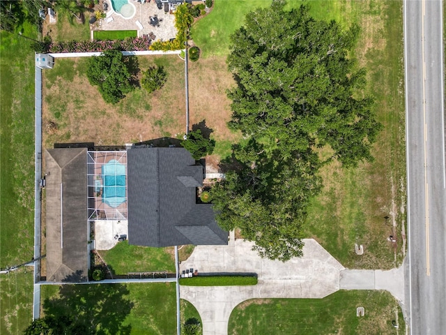 1130 Ewell Rd, Lakeland, FL 33811 - bird's eye view of a pool area