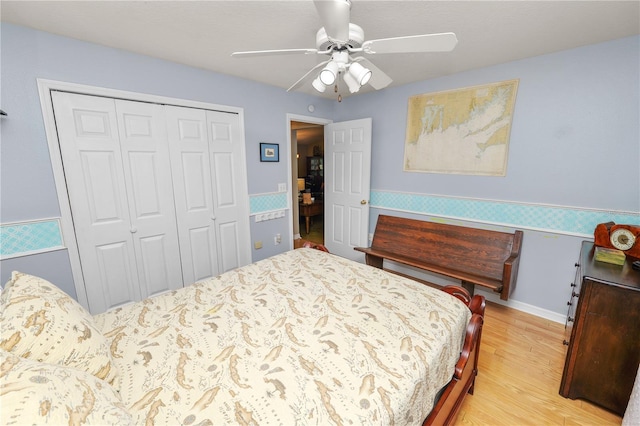 1130 Ewell Rd, Lakeland, FL 33811 - bedroom featuring a closet, light wood finished floors, and ceiling fan