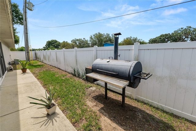 1130 Ewell Rd, Lakeland, FL 33811 - view of fenced backyard