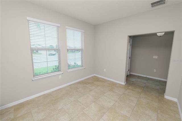 4125 Prima Lago Cir, Lakeland, FL 33810 - empty room with baseboards