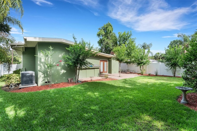 941 Avon Ave, Lakeland, FL 33801 - photo 28