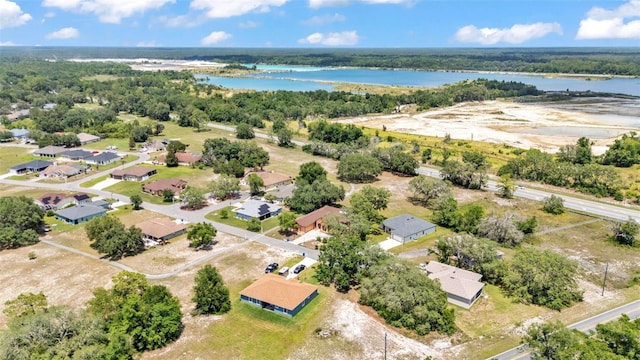 5370 Boxtree Ct, Dade City, FL 33523 - bird's eye view of a nearby body of water
