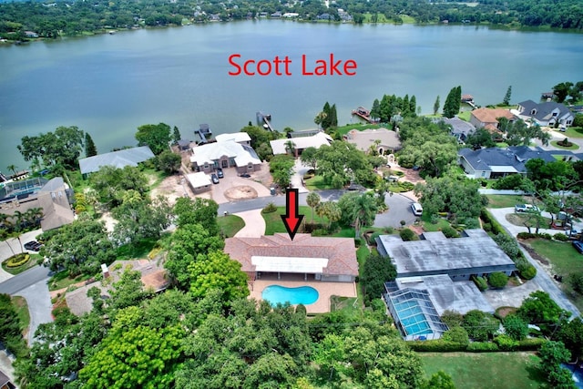 1235 Lake Point Dr, Lakeland, FL 33813 - aerial view of residential area featuring a nearby body of water and a pool
