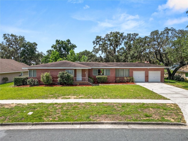 111 E Orange St, Davenport, FL 33837 - photo 37