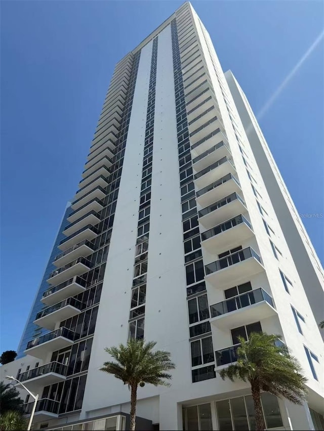 600 NE 27th St Unit 604, Miami, FL 33137 - view of apartment building / complex
