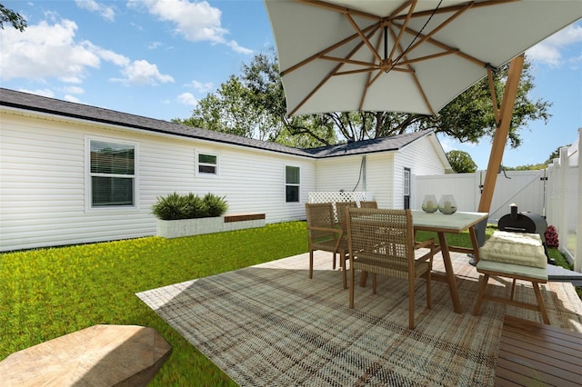 113 Patrick Henry Rd, Bartow, FL 33830 - view of patio featuring outdoor dining space