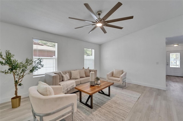 113 Patrick Henry Rd, Bartow, FL 33830 - living room featuring light wood-style floors, plenty of natural light, and ceiling fan
