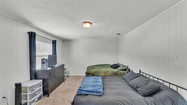 934 Point View Ln, Lakeland, FL 33813 - bedroom featuring light carpet and crown molding