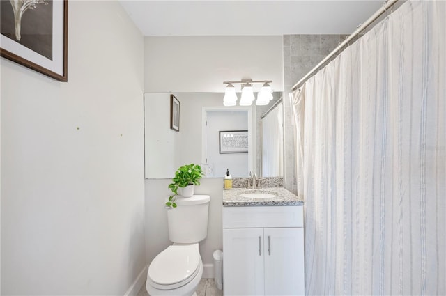 818 Woodward St, Lakeland, FL 33803 - bathroom featuring toilet, vanity, and a shower with shower curtain