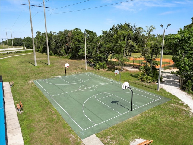 16804 Hawkridge Rd, Lithia, FL 33547 - view of sport court with community basketball court and a lawn