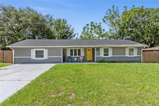 3016 Reiter Dr, Auburndale, FL 33823 - single story home with driveway