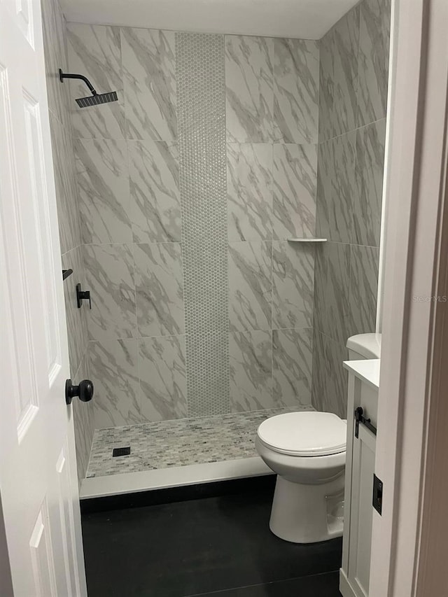 854 Shirley Ann Trl Unit 854/856, Lakeland, FL 33809 - full bathroom with vanity, toilet, and a shower stall