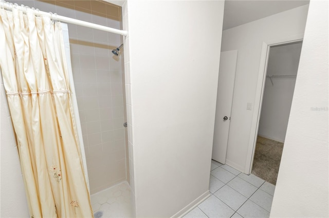 1917 Lori Ln W, Lakeland, FL 33801 - full bath featuring a shower stall and tile patterned flooring