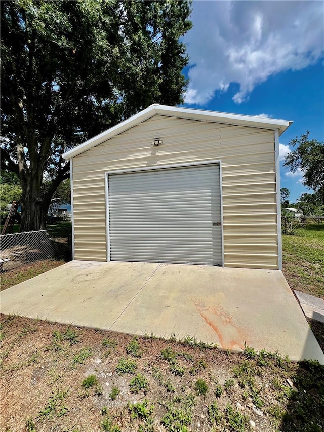 355 Pico Ct, Lakeland, FL 33809 - view of detached garage