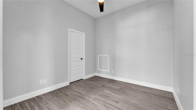 1172 Windjammer Dr, Lakeland, FL 33803 - empty room featuring wood finished floors and a ceiling fan