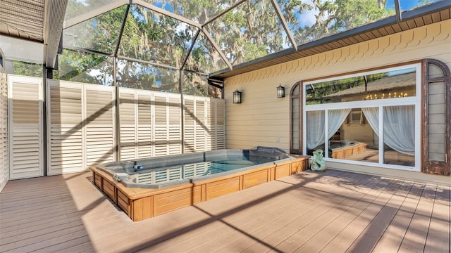 841 E Valencia St, Lakeland, FL 33805 - wooden deck with a lanai