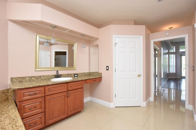 943 Hamilton Place Ln, Lakeland, FL 33813 - bathroom with vanity and tile patterned floors