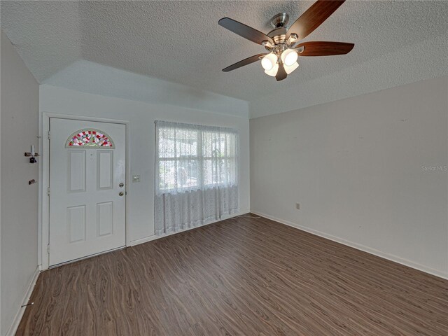 4926 Pleasant Hollow Trl, Lakeland, FL 33811 - photo 7