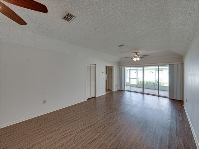 4926 Pleasant Hollow Trl, Lakeland, FL 33811 - photo 9