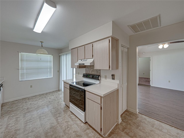 4926 Pleasant Hollow Trl, Lakeland, FL 33811 - photo 16