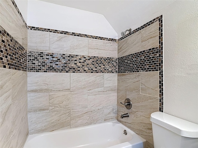 11704 Raintree Village Blvd Unit B, Temple Terrace, FL 33617 - full bathroom featuring shower / tub combination and lofted ceiling