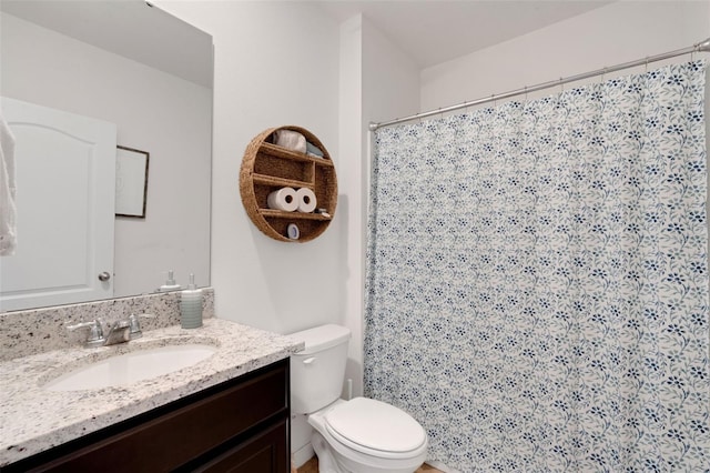 3685 Diving Dove Ln, Bartow, FL 33830 - full bath featuring vanity and a shower with curtain
