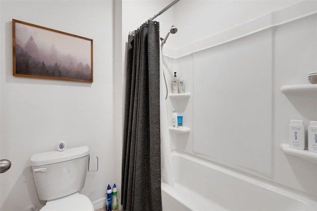 3685 Diving Dove Ln, Bartow, FL 33830 - bathroom with shower / bath combination with curtain and toilet