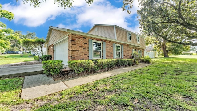1910 Clubhouse Rd, Lakeland, FL 33813 - view of side of home with an attached garage, brick siding, and a lawn