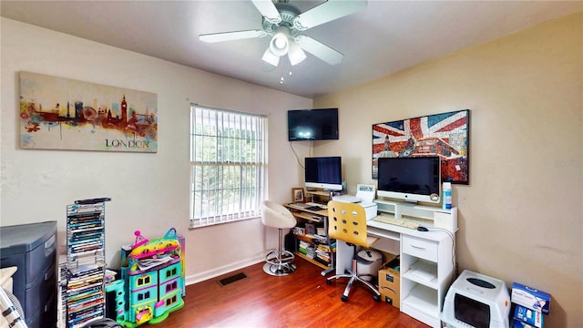2333 Cheshire Pl, Lakeland, FL 33810 - office area with wood finished floors and ceiling fan