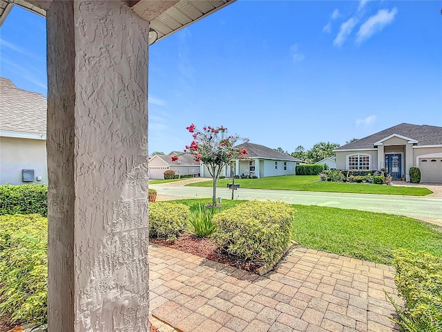3806 Osprey Pointe Cir, Winter Haven, FL 33884 - view of patio featuring a residential view