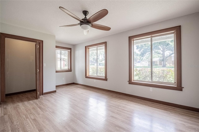 929 Hammock Shade Dr, Lakeland, FL 33809 - photo 23