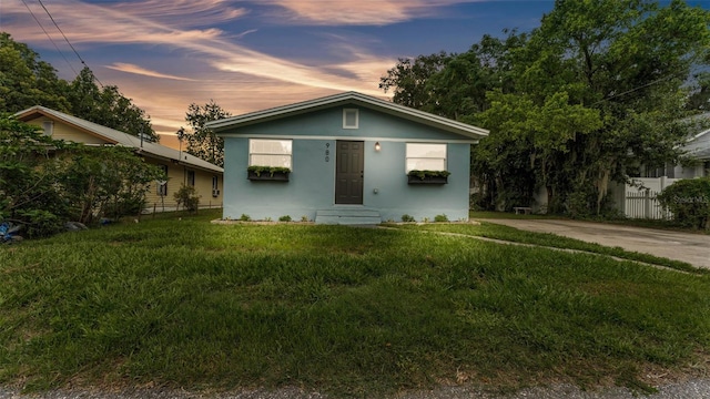 980 S Mill Ave, Bartow, FL 33830 - bungalow-style home with entry steps and stucco siding