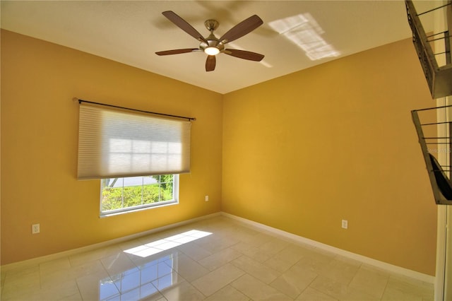 4188 Muirfield Loop, Lake Wales, FL 33859 - unfurnished room featuring a ceiling fan and baseboards